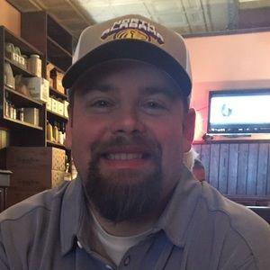 Meet your Posher, Thomas